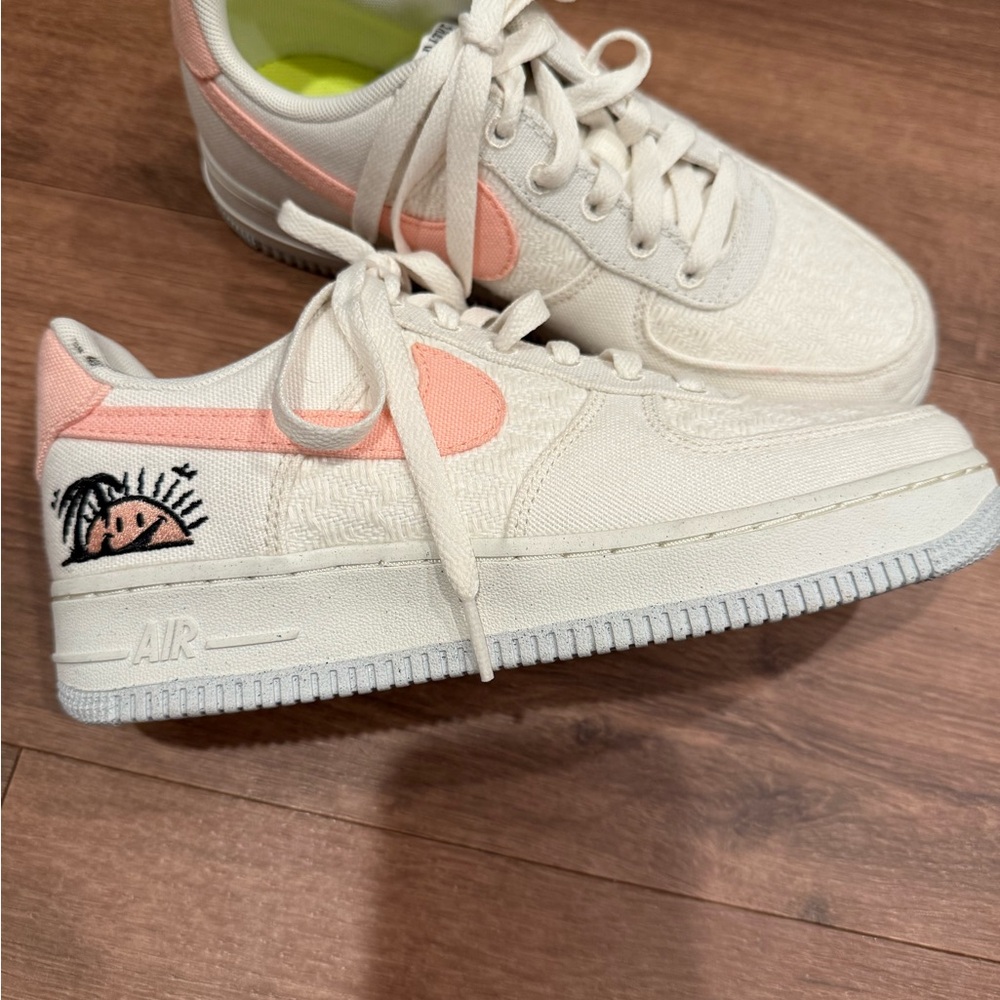 Nike Air Force 1 Sun Club Sneakers Men’s 6.5 Women's 8